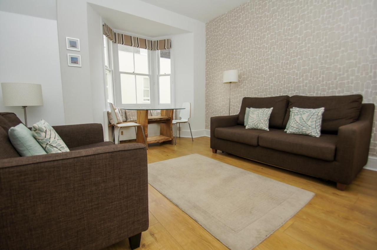 Marine Apartment