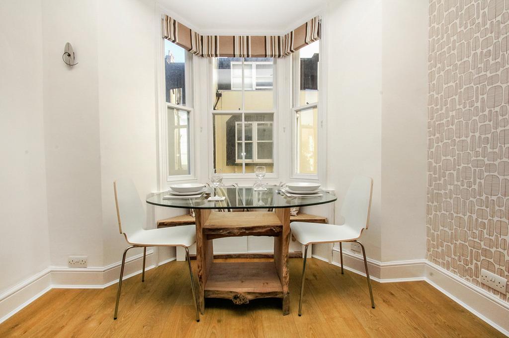 Marine Apartment Brighton