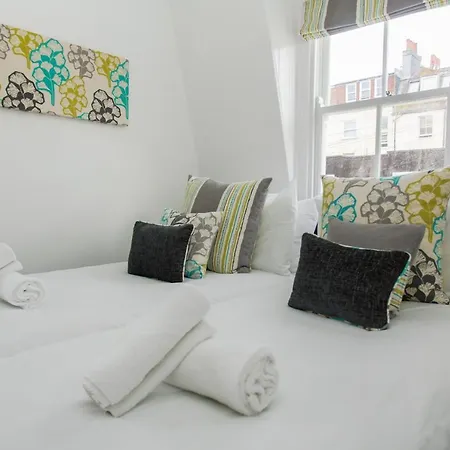 Marine Cottage - Parking - By Brighton Holiday Lets Extérieur photo
